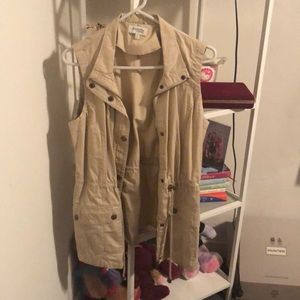Tan Utility Vest